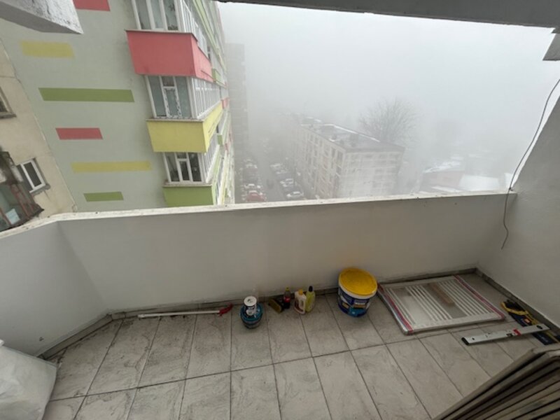 Rahova Ap 4 camere stradal 2 bai 2 balcoane bloc1979 20 de min piata Unirii